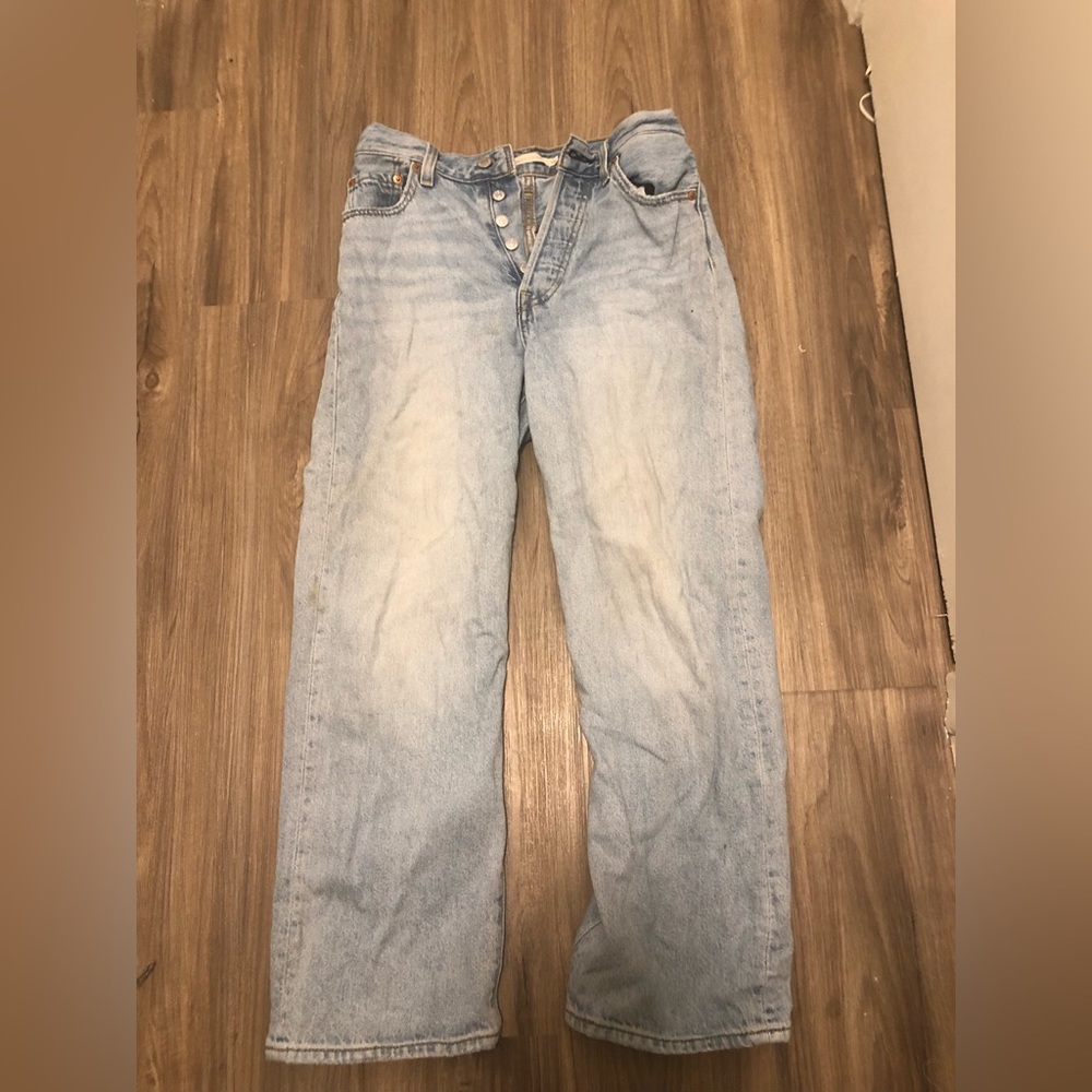 Levi’s womens ribcage baggy jeans